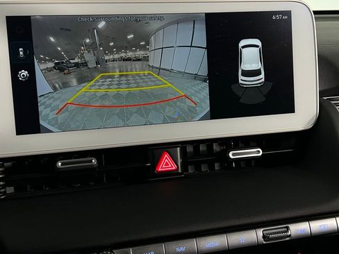 Used 2024 Hyundai Ioniq 5 SE image 19