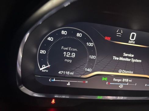 Used 2023 GMC Yukon XL SLT w/ SLT Premium Package image 22