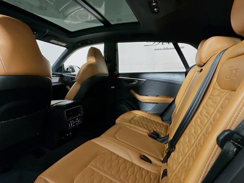 Used 2023 Audi RS Q8 w/ Executive Package AWD/4WD image 25