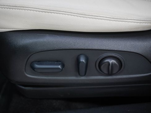 Used 2023 Buick Encore GX Preferred w/ Cold Weather Comfort Package FWD image 23