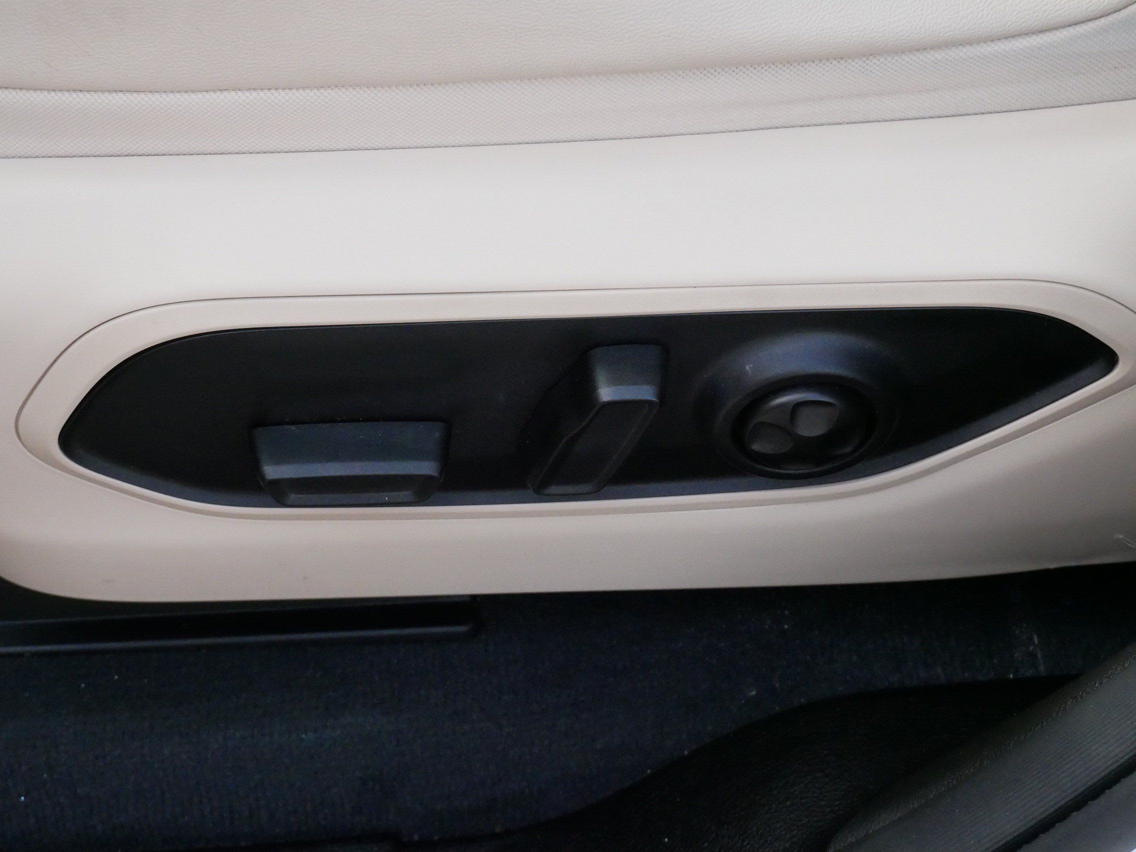 Used 2023 Jeep Grand Cherokee 4WD 4xe image 20