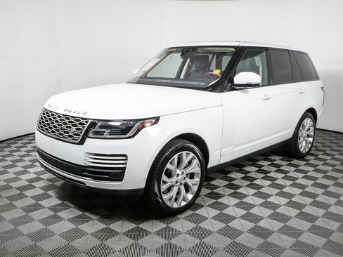 Used 2020 Land Rover Range Rover HSE image 24
