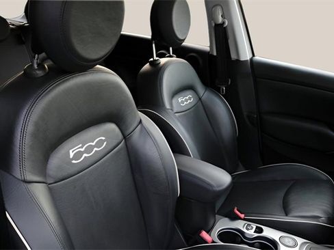 Used 2018 FIAT 500X Lounge w/ Lounge Premium Package (FWD) image 19