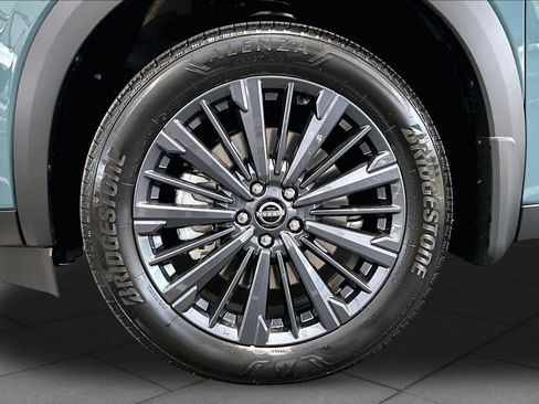 New 2026 Nissan Pathfinder SL w/ SL Premium Package FWD image 11