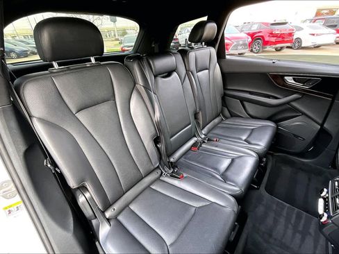 Used 2019 Audi Q7 3.0T Premium Plus w/ Premium Plus Package image 16
