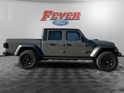 Used 2020 Jeep Gladiator Sport w/ Quick Order Package 24S image 6