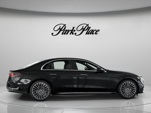 Used 2026 Mercedes-Benz E 350 Sedan image 24