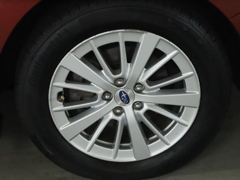 Used 2018 Subaru Impreza 2.0i Premium AWD/4WD image 10