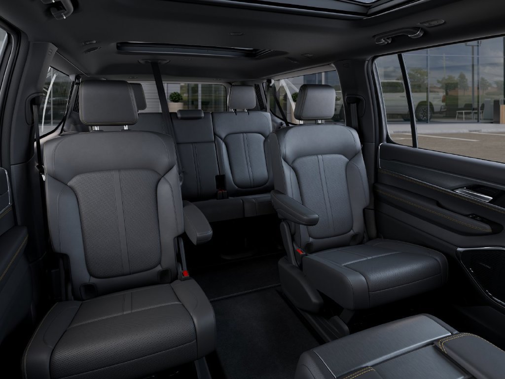 New 2026 Jeep Grand Wagoneer L 4WD image 15