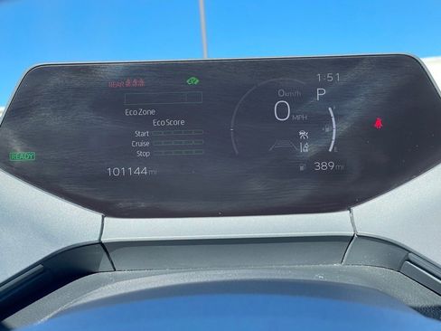 Used 2023 Toyota Prius LE image 21