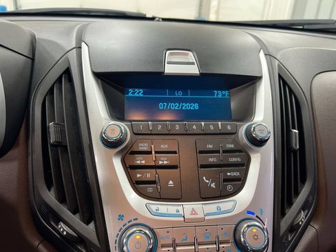Used 2010 Chevrolet Equinox LTZ AWD/4WD image 14