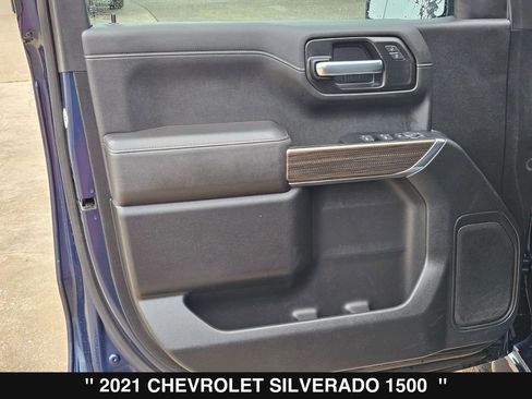 Used 2021 Chevrolet Silverado 1500 LT w/ Convenience Package II AWD/4WD image 14