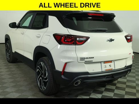 New 2026 Chevrolet TrailBlazer RS w/ Convenience Package AWD/4WD image 6