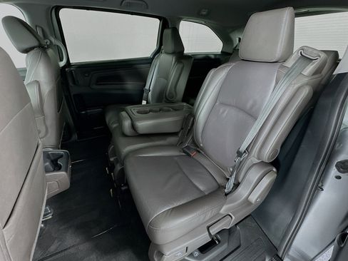 Certified 2024 Honda Odyssey EX-L image 24