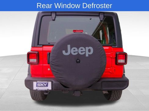 Used 2022 Jeep Wrangler Unlimited Sport image 6