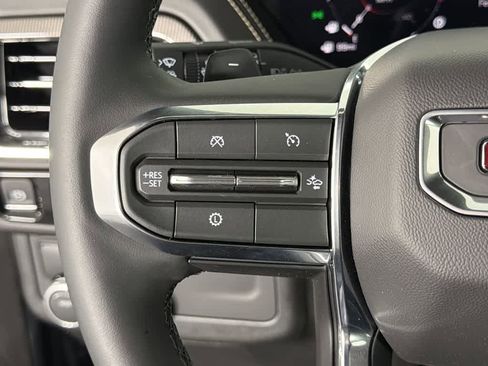 New 2026 GMC Yukon XL Elevation image 27