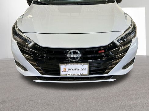 New 2025 Nissan Versa SR w/ Trunk Package image 31