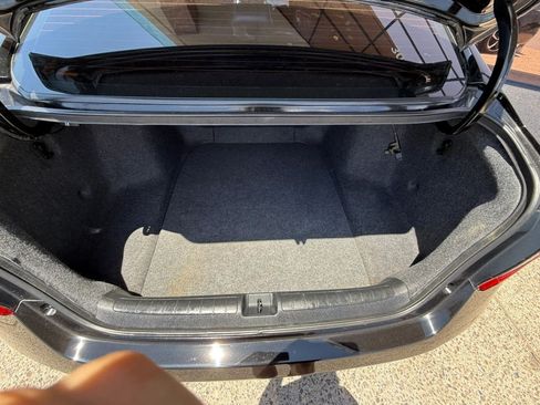 Used 2018 Honda Accord Sport image 31