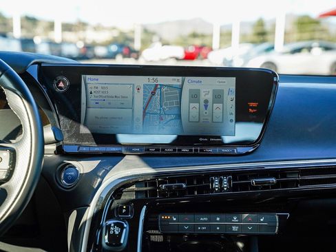 Certified 2022 Toyota Mirai XLE image 14