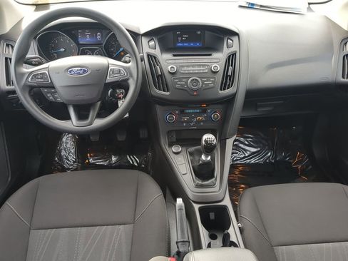 Used 2017 Ford Focus SE image 21