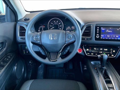 Used 2022 Honda HR-V EX image 6
