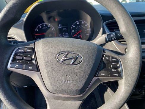 Used 2021 Hyundai Accent SE image 20