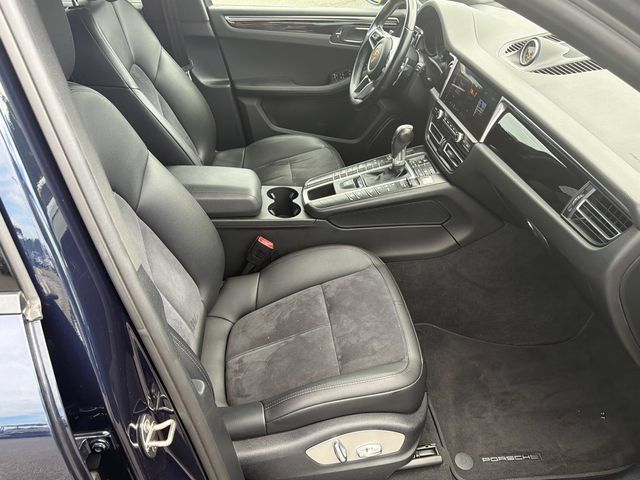 Used 2021 Porsche Macan AWD/4WD image 13