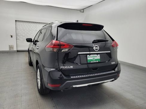 Used 2020 Nissan Rogue S w/ Special Edition Package FWD image 6