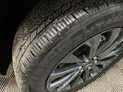 Used 2023 Chevrolet Traverse RS w/ LPO, Floor Liner Package image 50