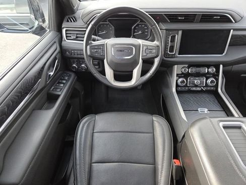 Used 2021 GMC Yukon Denali w/ Denali Ultimate Package image 36