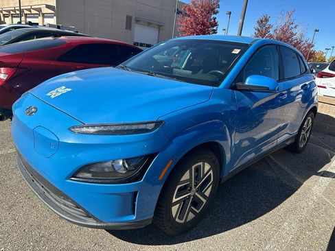 Used 2023 Hyundai Kona SEL image 1