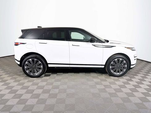 Used 2025 Land Rover Range Rover Evoque Dynamic SE AWD/4WD image 4