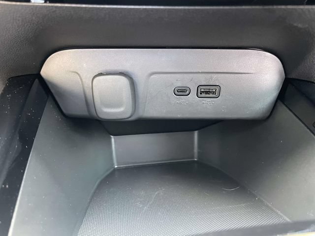 Used 2025 Chevrolet Trax ACTIV w/ Driver Confidence Package FWD image 29