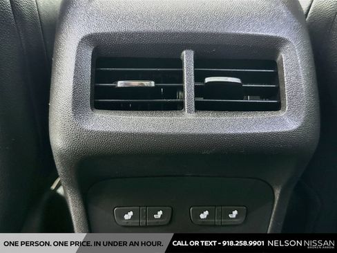Used 2020 GMC Terrain Denali w/ Denali Premium Package AWD/4WD image 27