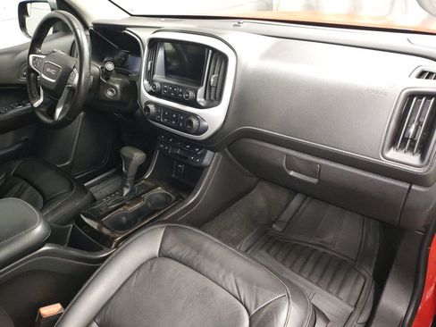 Used 2016 GMC Canyon SLT w/ Driver Alert Package image 8