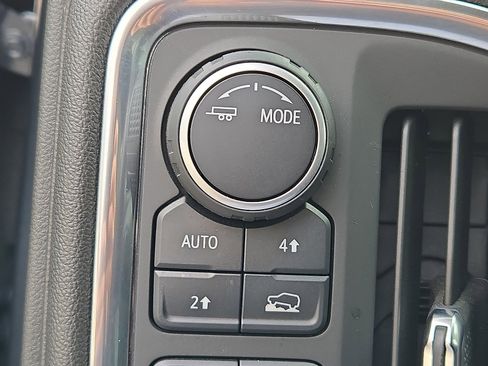 Used 2022 Chevrolet Silverado 1500 LTZ image 26