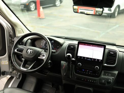 Used 2024 RAM ProMaster 3500 w/ Leather Interior Group FWD image 41