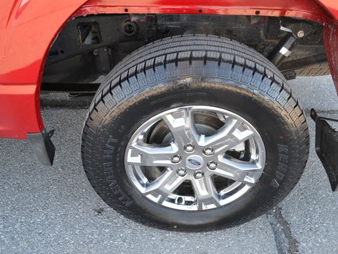 Certified 2022 Ford F150 XLT w/ Equipment Group 302A High image 6