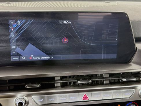 Used 2025 Kia Telluride S FWD image 22
