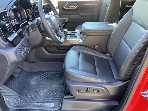 Used 2024 Chevrolet Silverado 1500 LT Trail Boss w/ LT Trail Boss Premium Package image 16