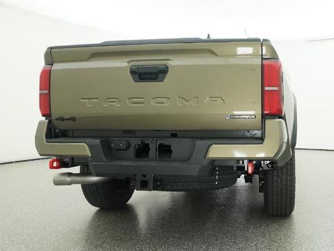 New 2026 Toyota Tacoma TRD Off-Road AWD/4WD image 26