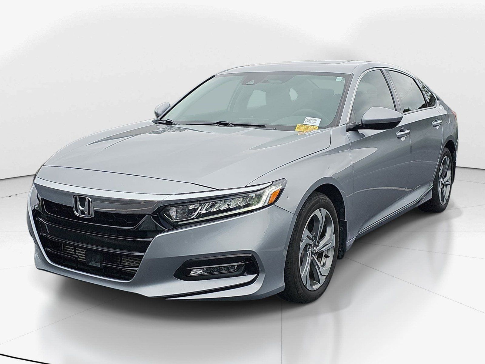 Used 2018 Honda Accord EX image 7