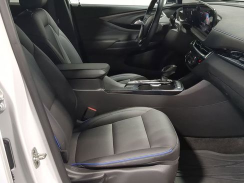 Used 2024 Buick Envista Sport Touring w/ Convenience I Package image 28