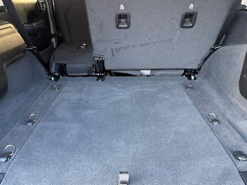 Used 2024 Jeep Wrangler Willys image 14