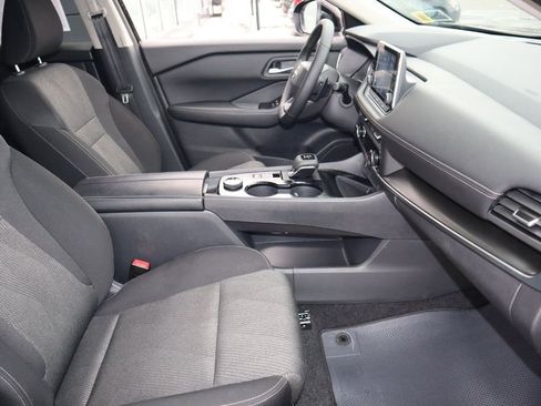 Certified 2025 Nissan Rogue SV AWD/4WD image 56