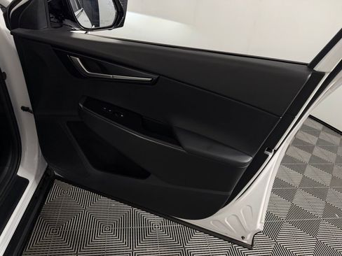 Used 2025 Kia EV6 Wind RWD image 31
