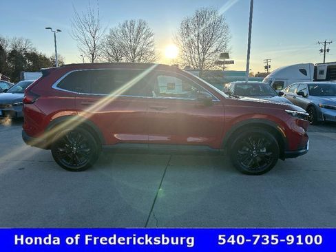 Certified 2024 Honda CR-V Sport Touring image 7