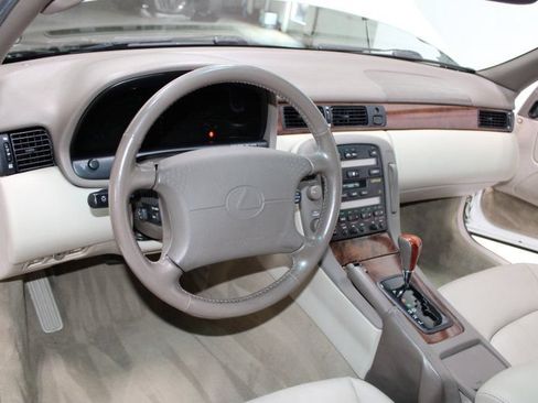 Used 1998 Lexus SC 300 Coupe RWD image 7