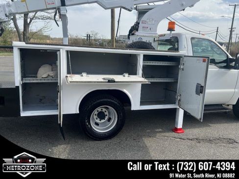 Used 2009 Ford F350 XL image 14