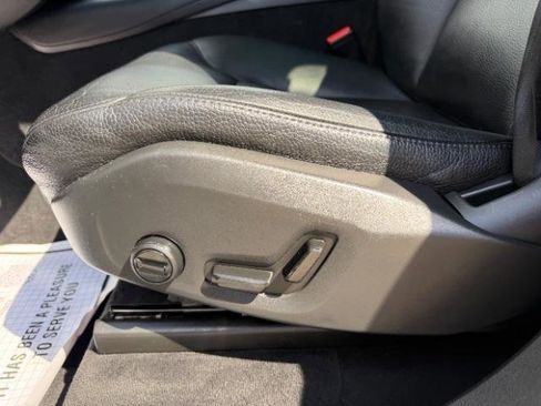 Used 2019 Volvo XC90 T6 Momentum w/ Advanced Package image 17